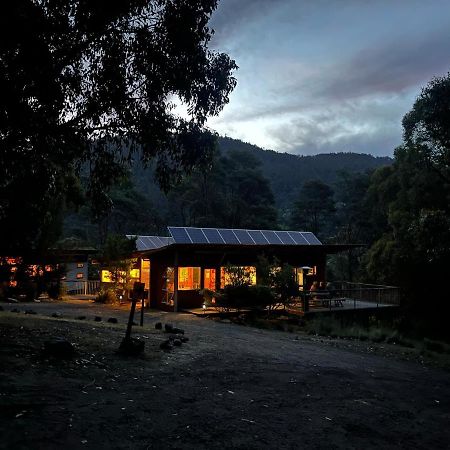 Base Camp Tasmania Hotel Ню Норфолк Екстериор снимка