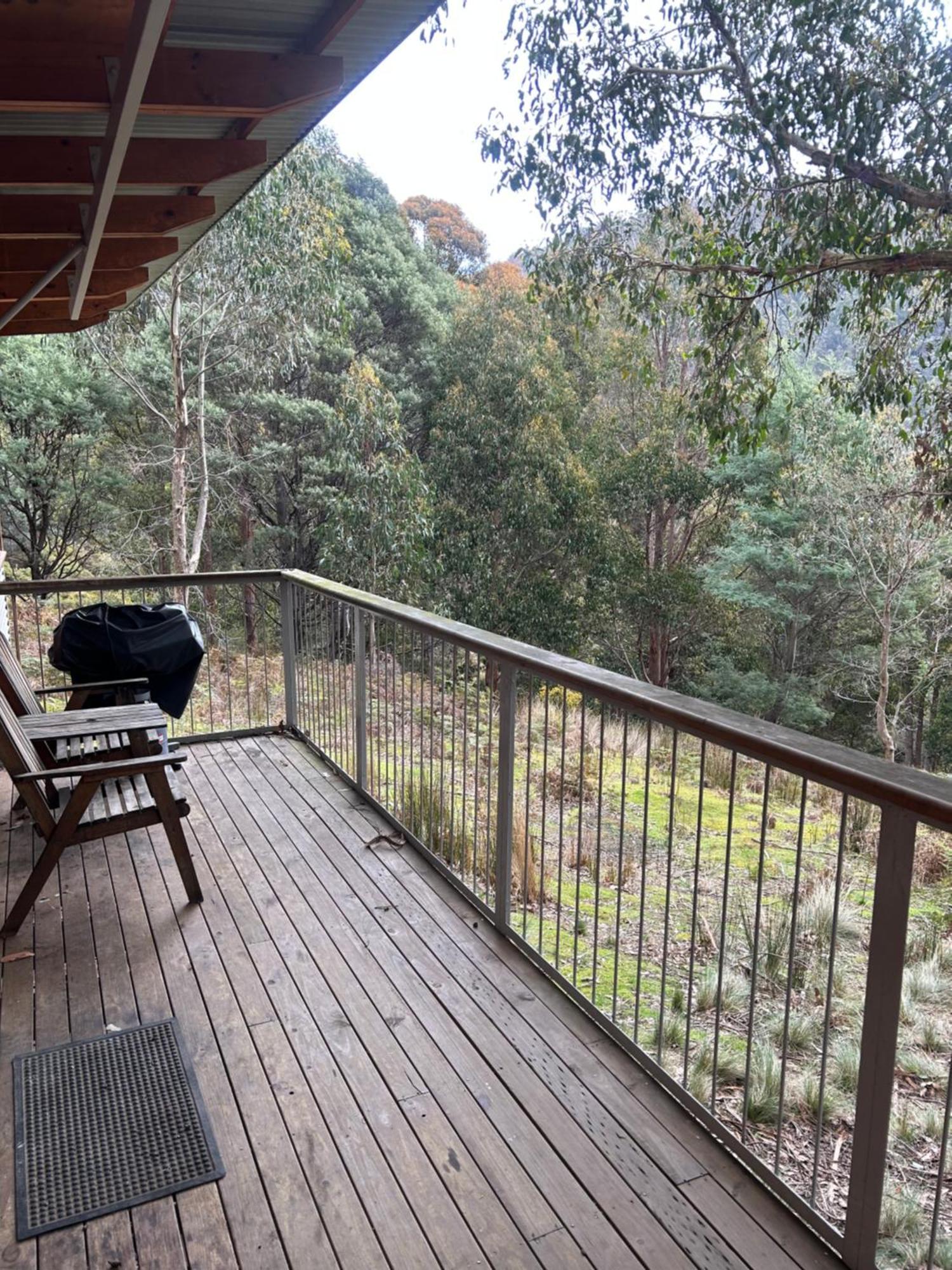 Base Camp Tasmania Hotel Ню Норфолк Екстериор снимка