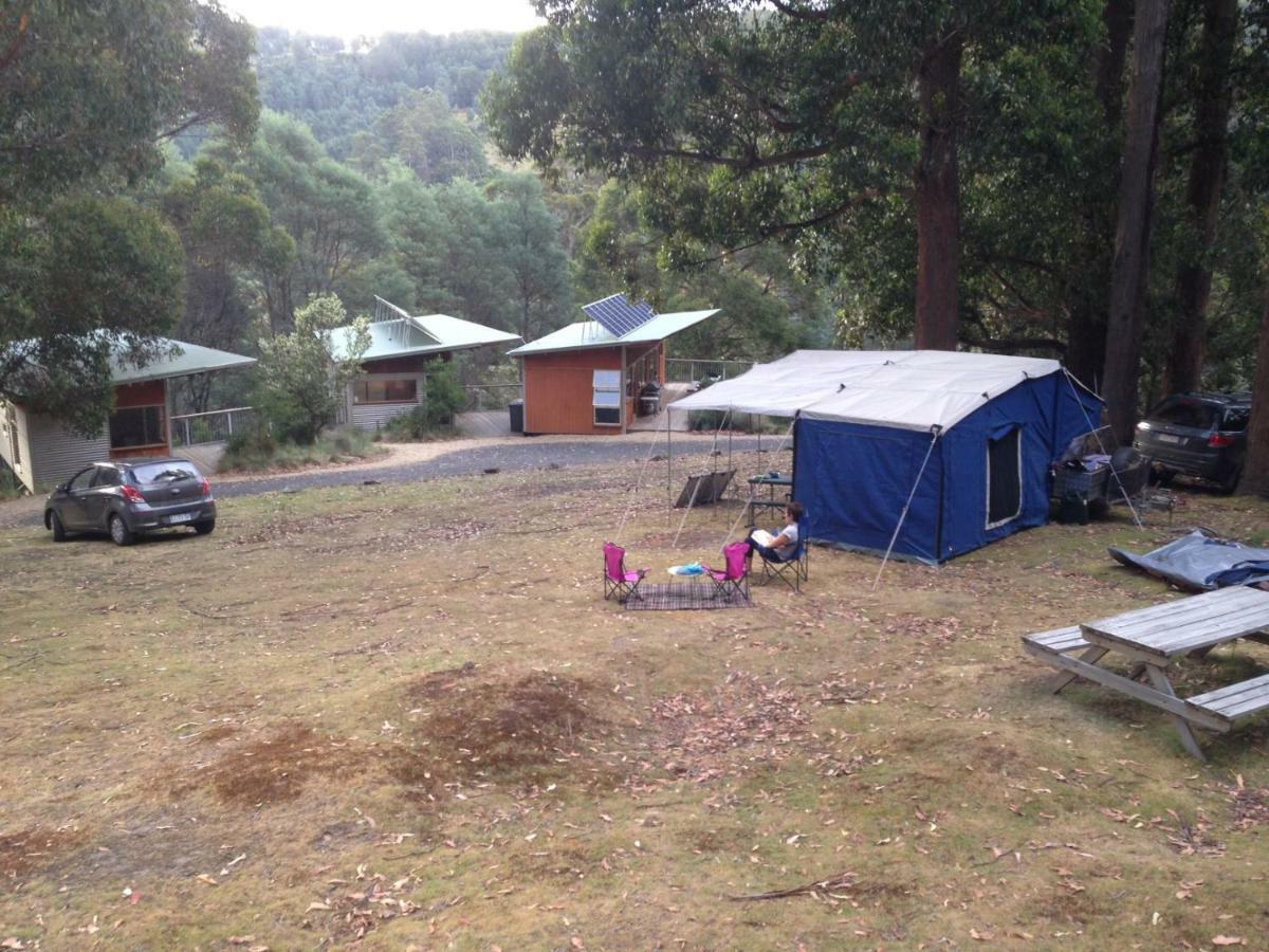 Base Camp Tasmania Hotel Ню Норфолк Екстериор снимка